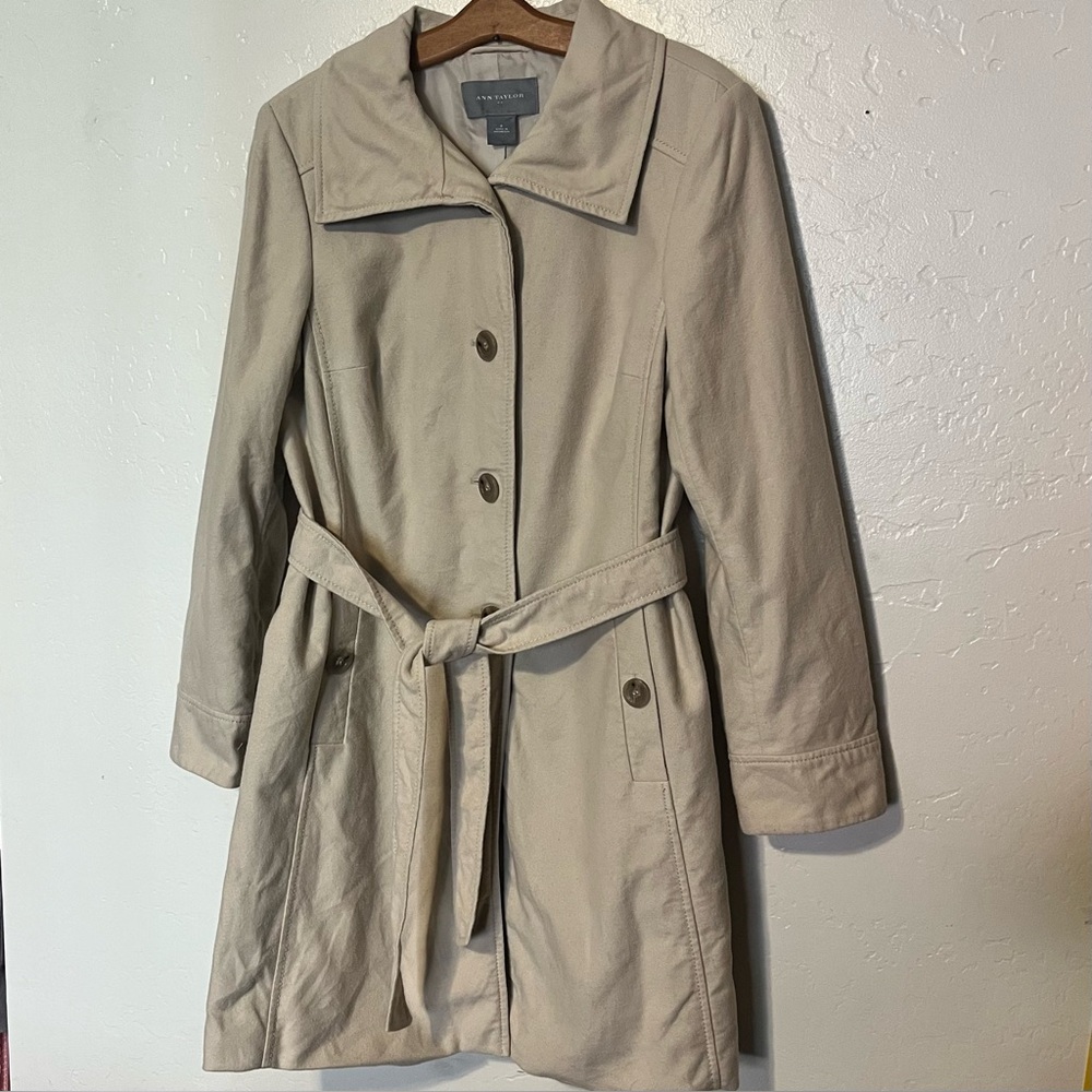 Ann Taylor Women’s Cotton Blend Peacoat Beige/Cream Size 8 Trench Coat